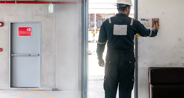 Emergency Fire Exit Door Repair in The Acreage, FL