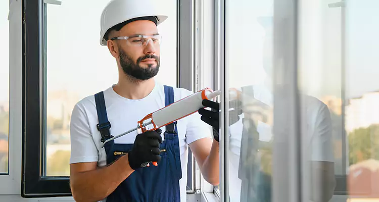 Retractable Screens Repair for Patio in The Acreage, FL