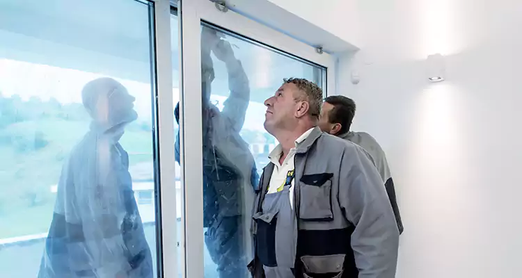 Retractable Screen Door Repair in The Acreage, FL