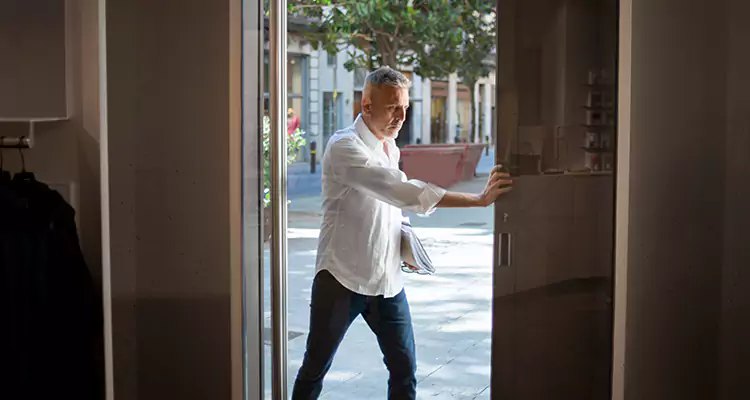 Reliable Pella Patio Door Repair Services for Opening Issues in The Acreage, FL