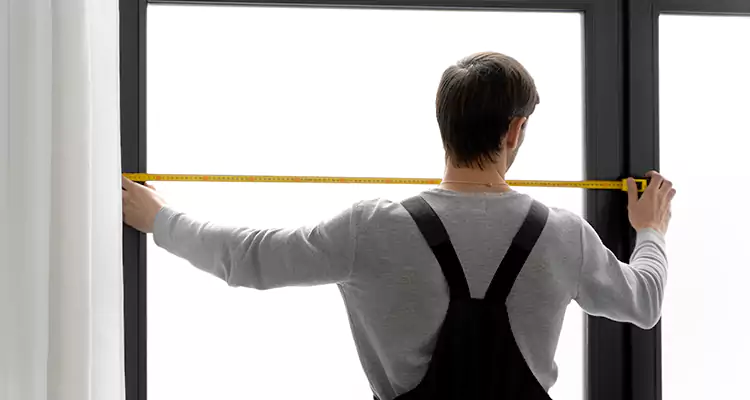 Retractable Deck Screens Repair in The Acreage, FL