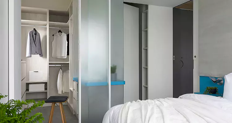 Closet Door Bi Fold Installation in The Acreage, FL