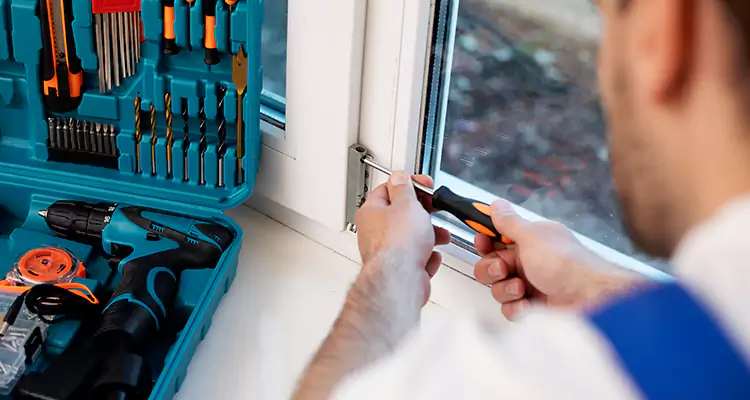 Mirrored Sliding Doors Replacement Expert in The Acreage, FL